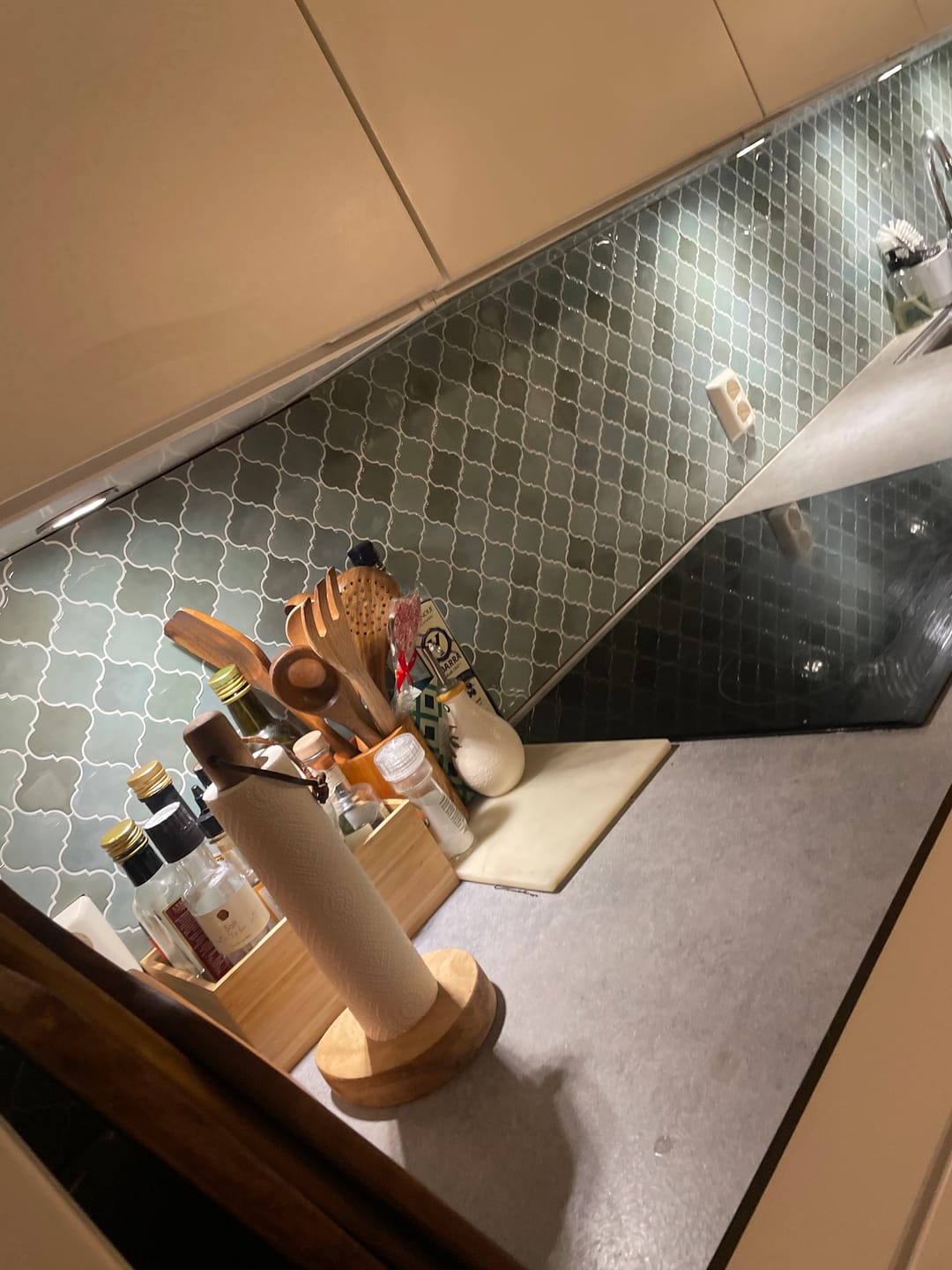 Customer photo review of Lanterne grønn selvklebende veggfliser