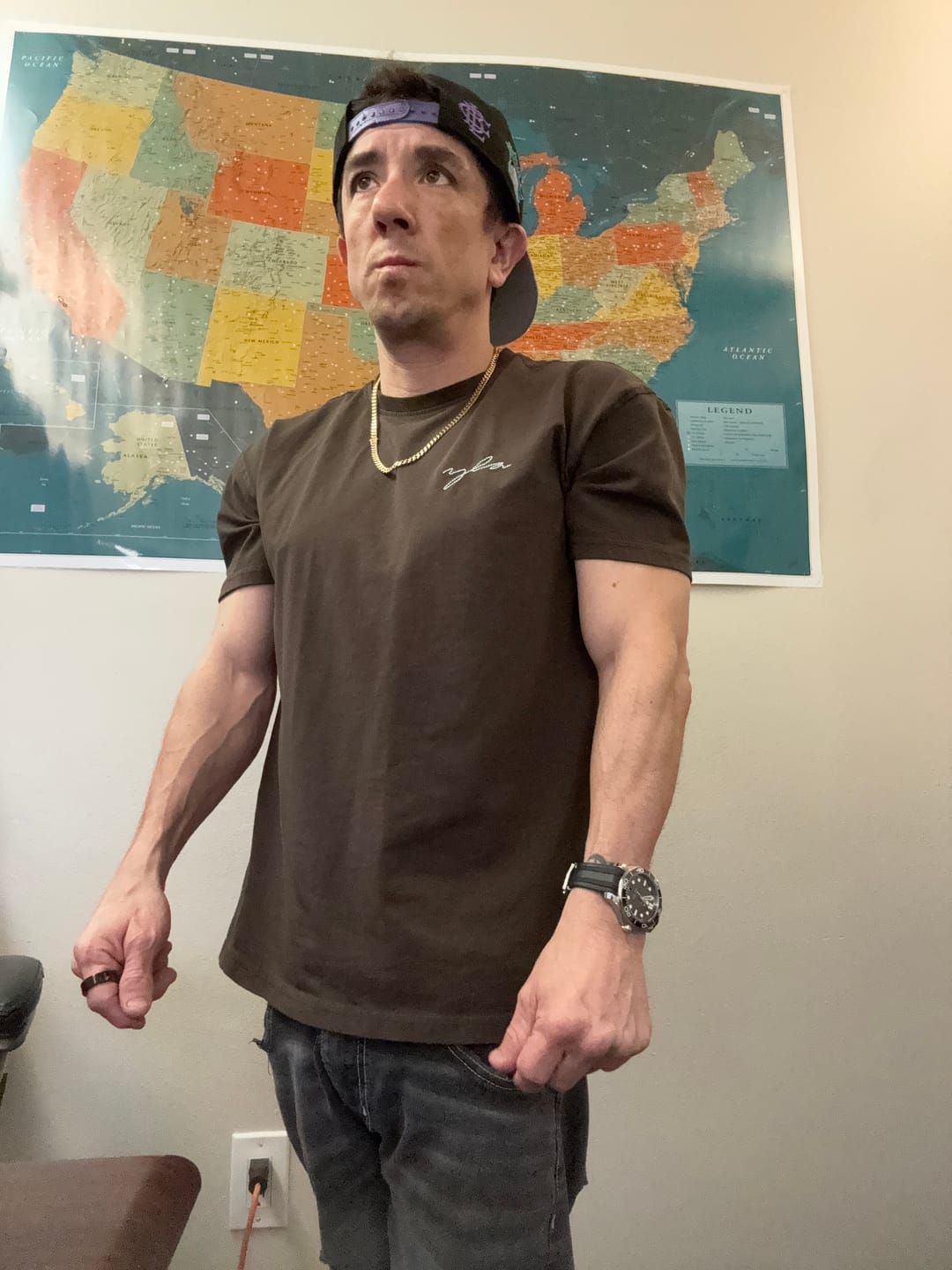 Customer photo review of 466 Tailored Tees