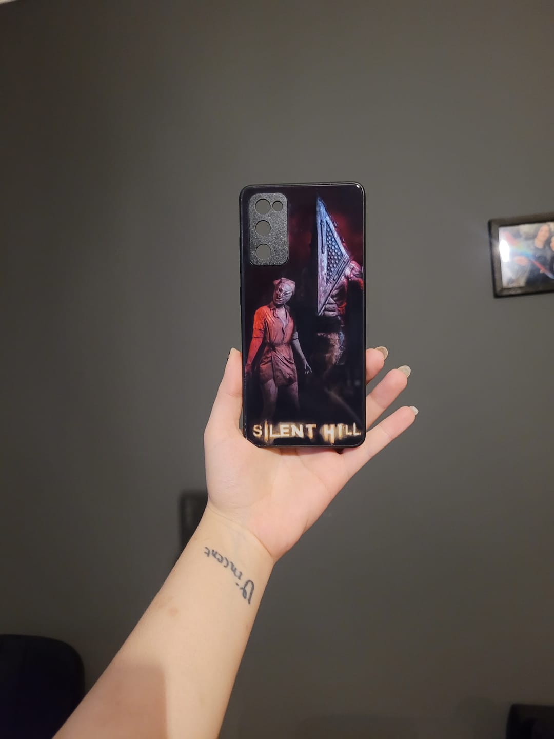 Customer photo review of "Kendin Tasarla" Cam Telefon Kılıfı