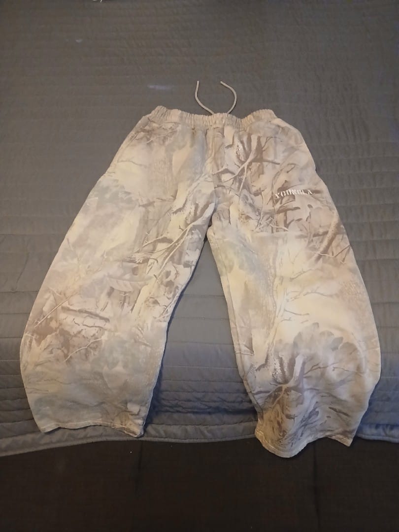 Customer photo review of 2052 - Gold's Iron Legacy Heritage Sweats