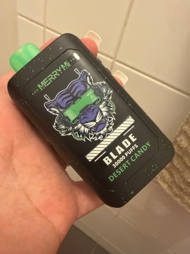 Customer photo review of Ghost® Pro 3500 - Puff Jetable / Vape Disposable 2% Nicotine