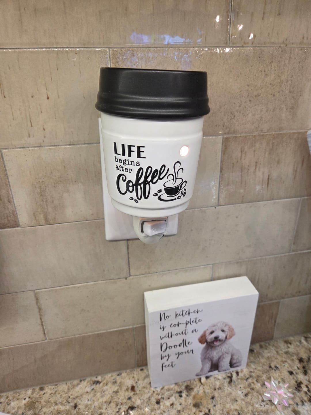 Customer photo review of Spiced Bourbon & Butterscotch Wax Melt
