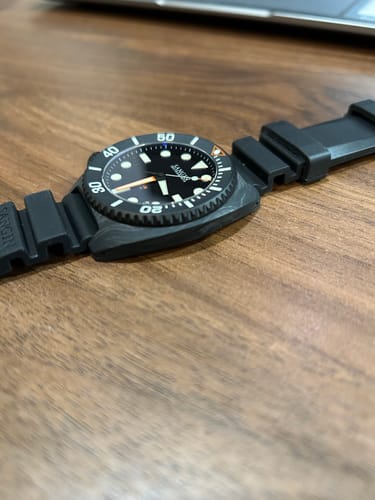 Customer photo review of Titan