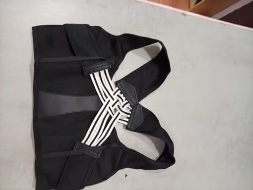Customer photo review of ™/ CORRECTOR DE POSTURA ANTI-JOROBA Y FAJA LUMBAR