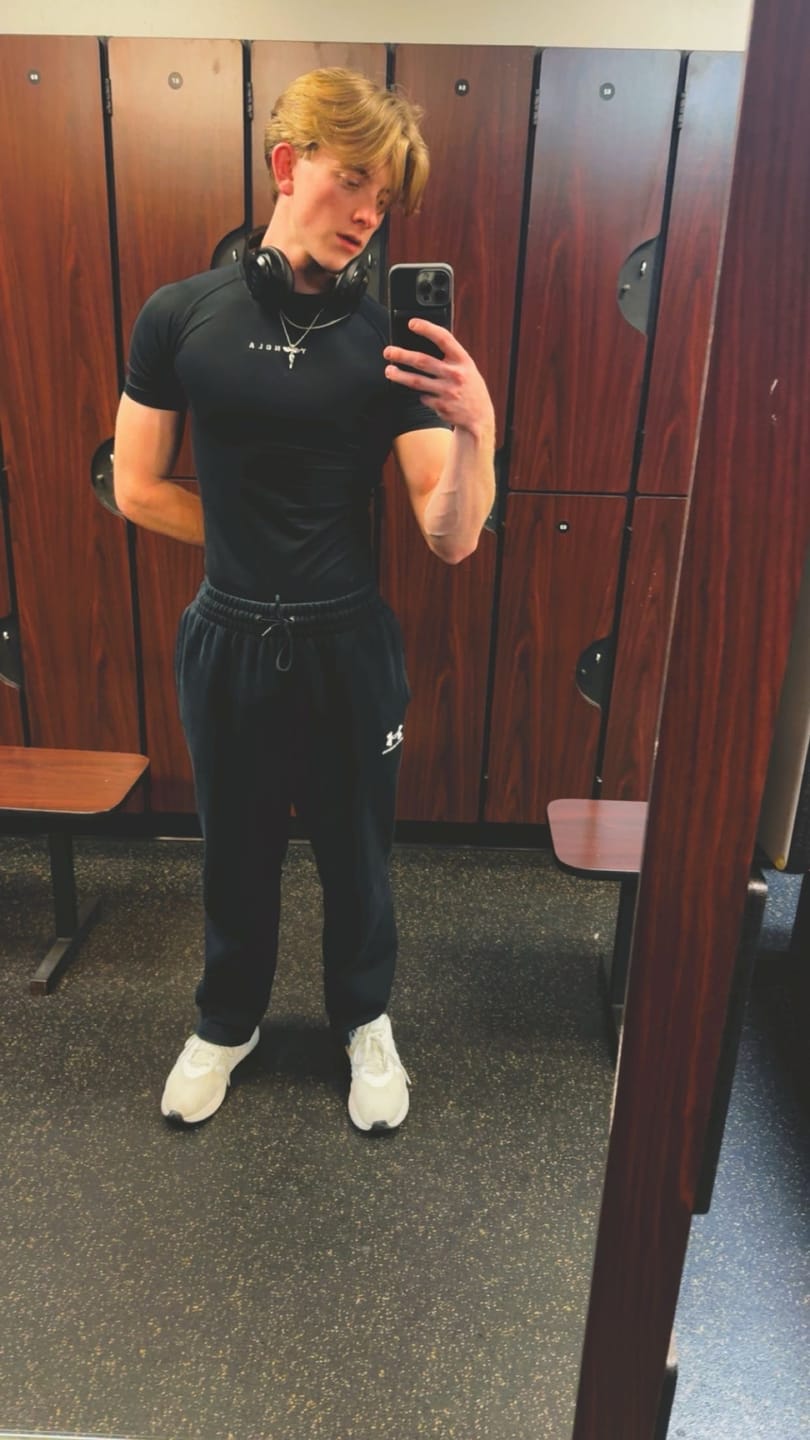 Customer photo review of 4193 - Classic Compression Tees