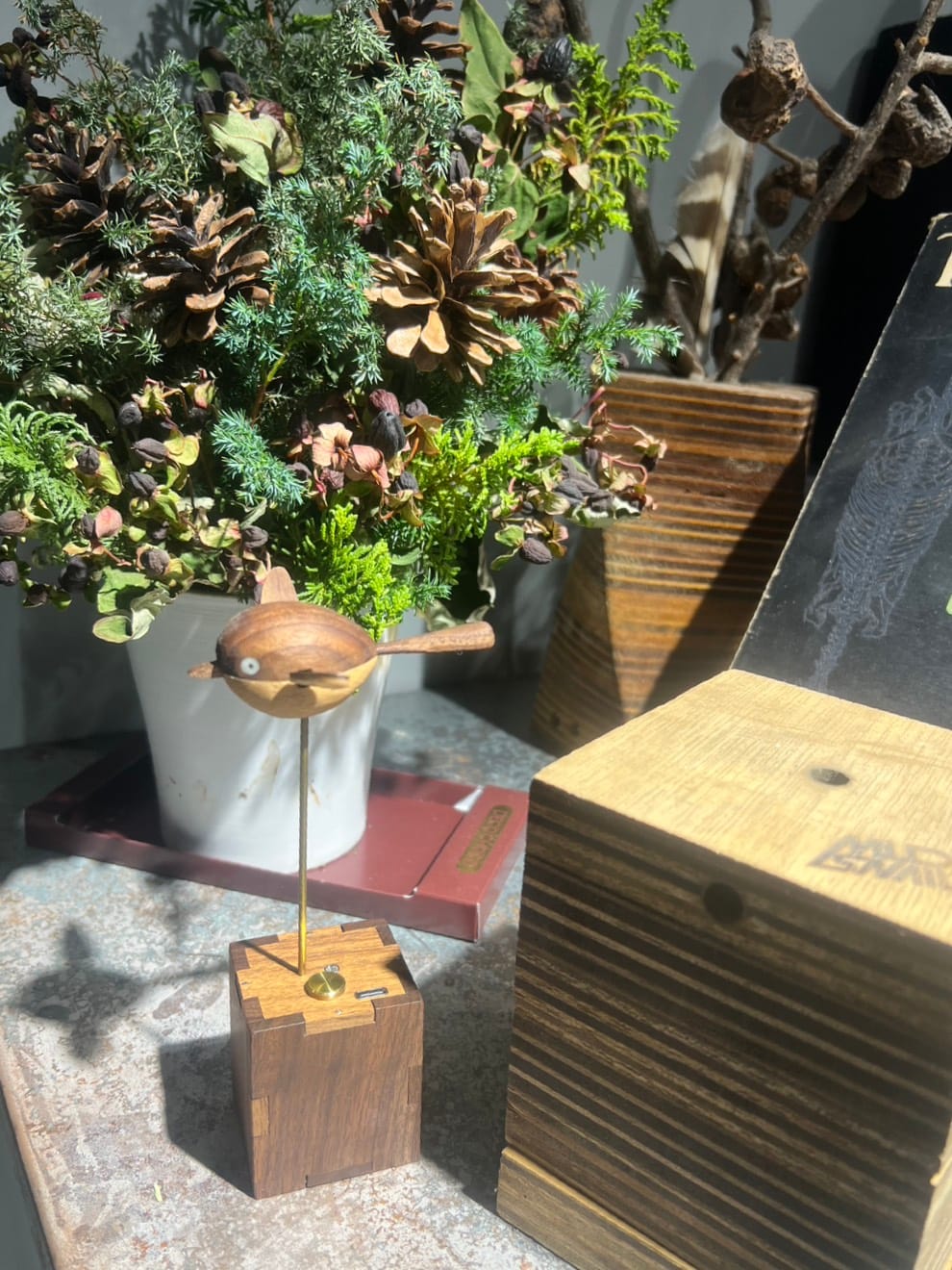 Customer photo review of MarinerPoet™ Handcrafted Walnut Bird Automaton
