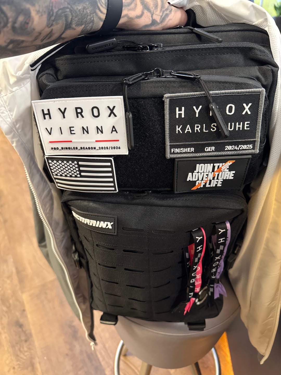 Customer photo review of Mochila Táctica V2 45L All In Negro