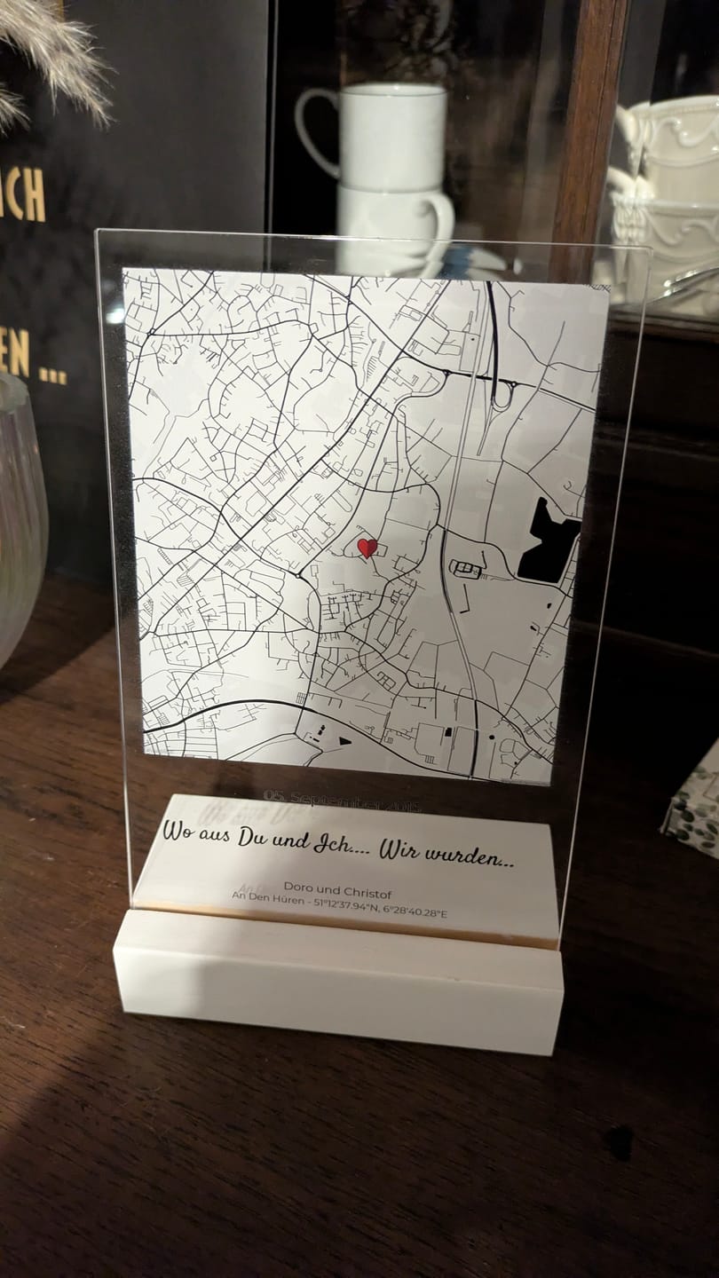Customer photo review of "Unser Ereignis" - Personalisierte Acryltafel