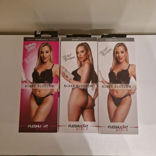 Customer photo review of Blake Blossom Birthday Cake Edition Fleshlight