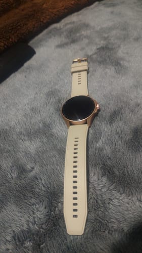 Customer photo review of Smartwatch Reloj Kronos Oblivion STF Pantalla Amoled 1.43" Resistencia al agua IP68 Beige