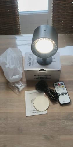 Customer photo review of Poster Light