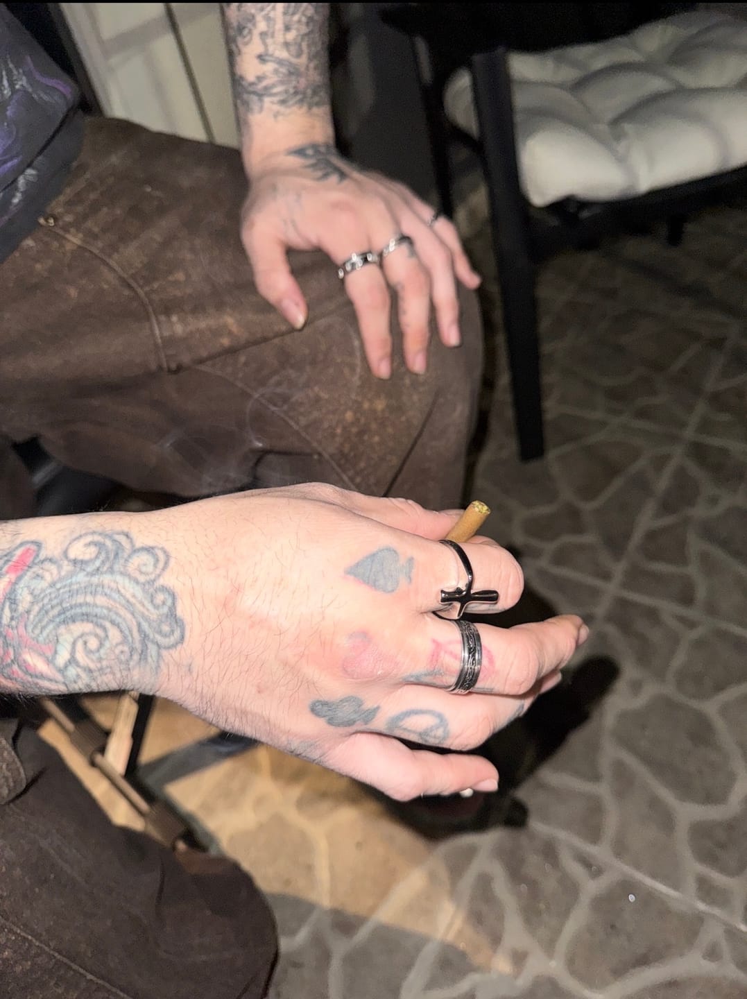 Customer photo review of PSYCHEDELIC LOVE RING