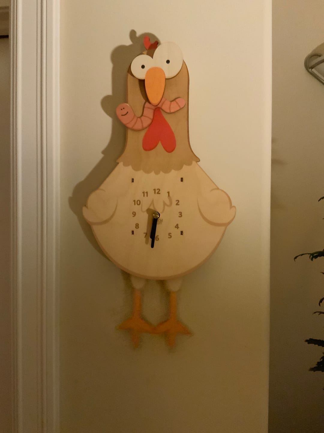 Customer photo review of Betty the Chicken Pendulum Clock