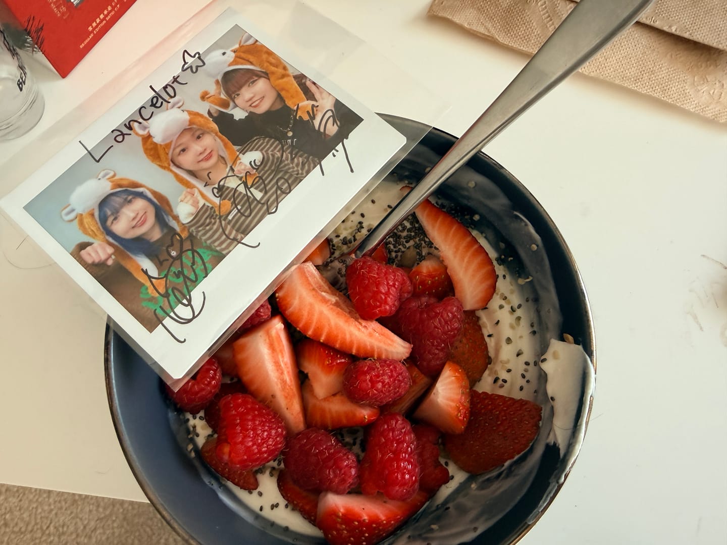 Customer photo review of TRiDENT "ONLINE BROMIDE" Autographed Polaroid Style Photo (With Your Custom Name)