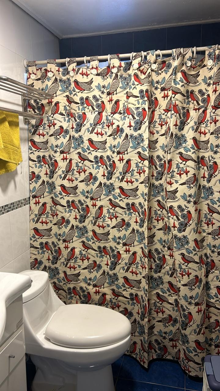 Customer photo review of Cortina de Baño / Loicas
