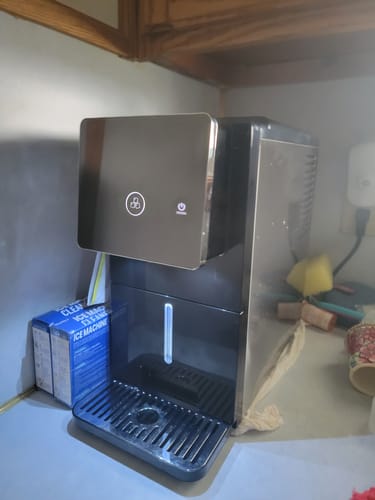 Customer photo review of Cowsar Silent Nugget Ice Maker – 33 lbs/24H, Self-Cleaning, 1.8L Tank