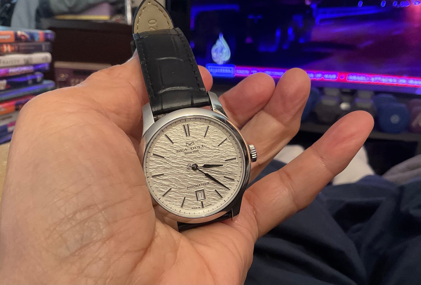 Customer photo review of Extraordinary Series Snowflake Dial Ultra-thin Dress Watch 40mm
