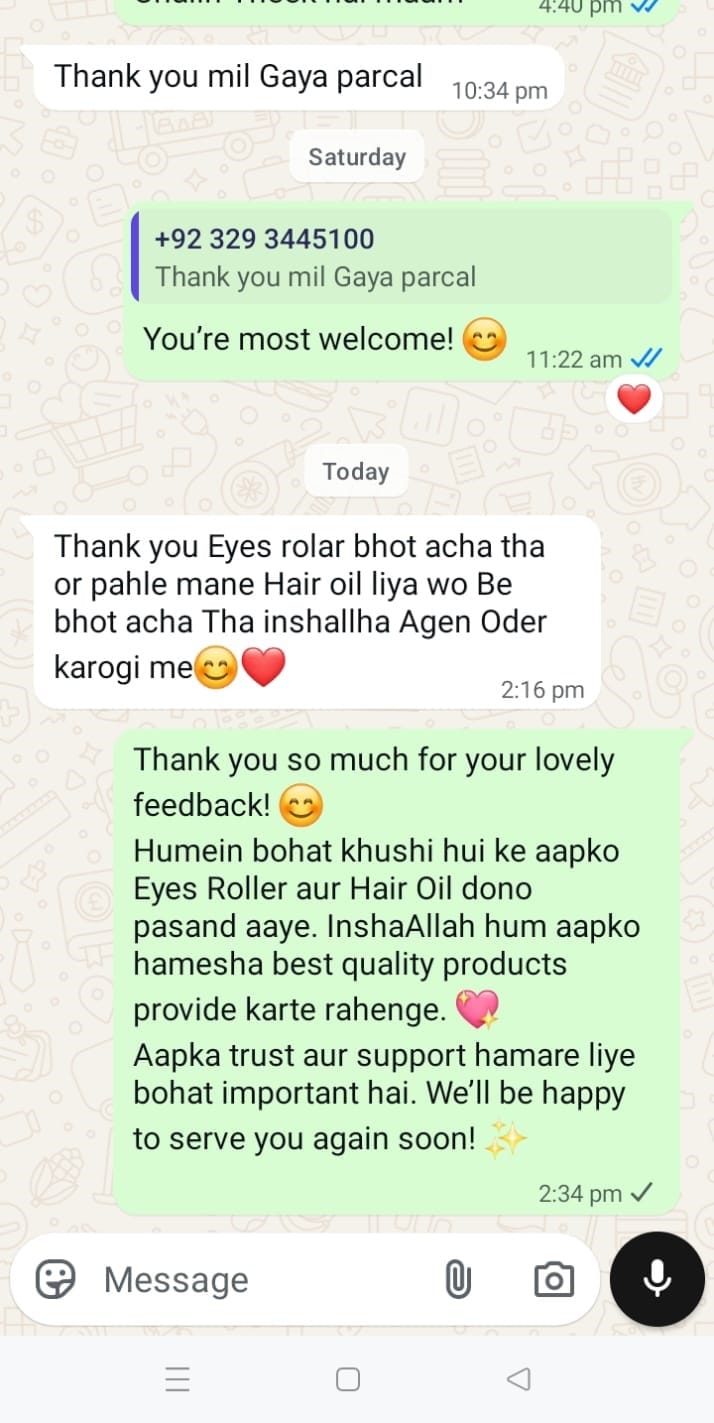 Customer photo review of Eye Roller | Visibly Reduces Dark Circles & Puffiness