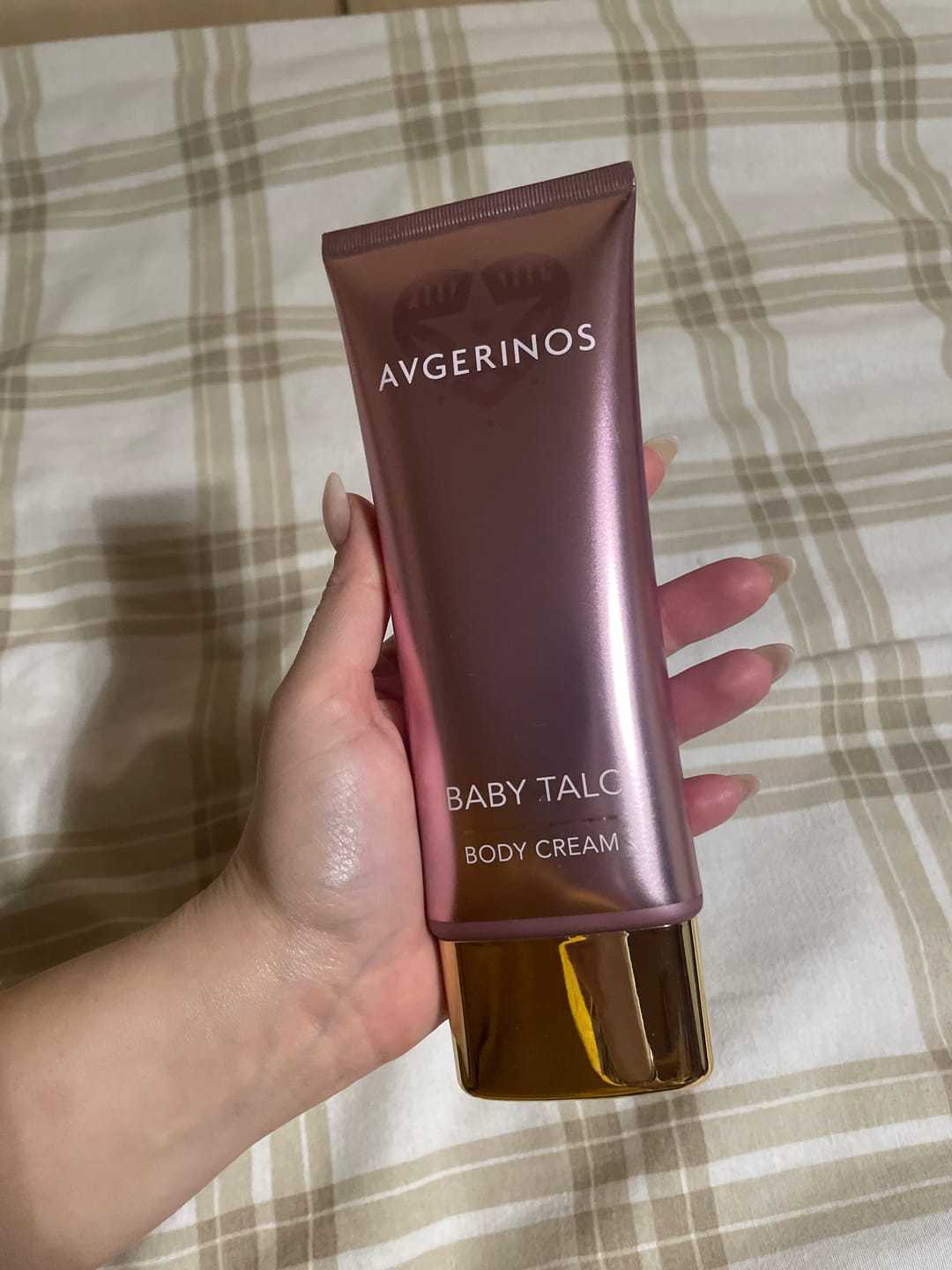Customer photo review of Baby Talc Ενυδατική Κρέμα Χεριών & Σώματος / Hands & Body Cream 200ml