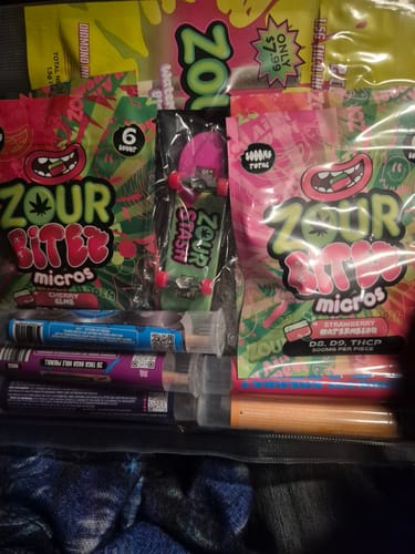 Customer photo review of PINEAPPLE EXPRESS DONUTS