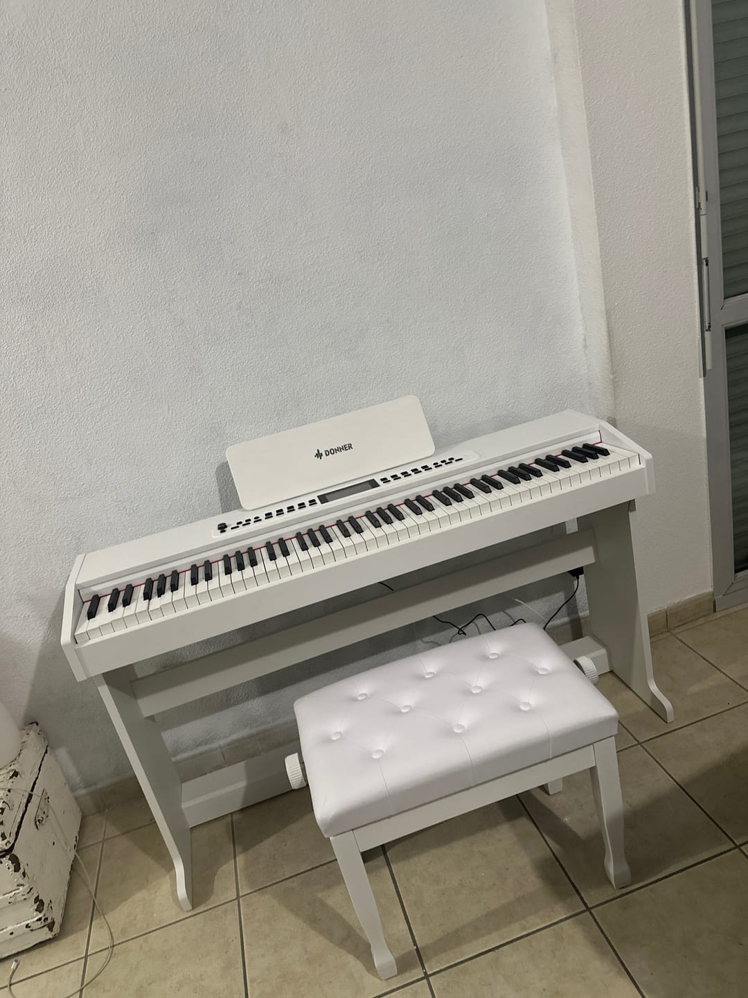 Customer photo review of Donner DDP-95 lesté Piano numérique