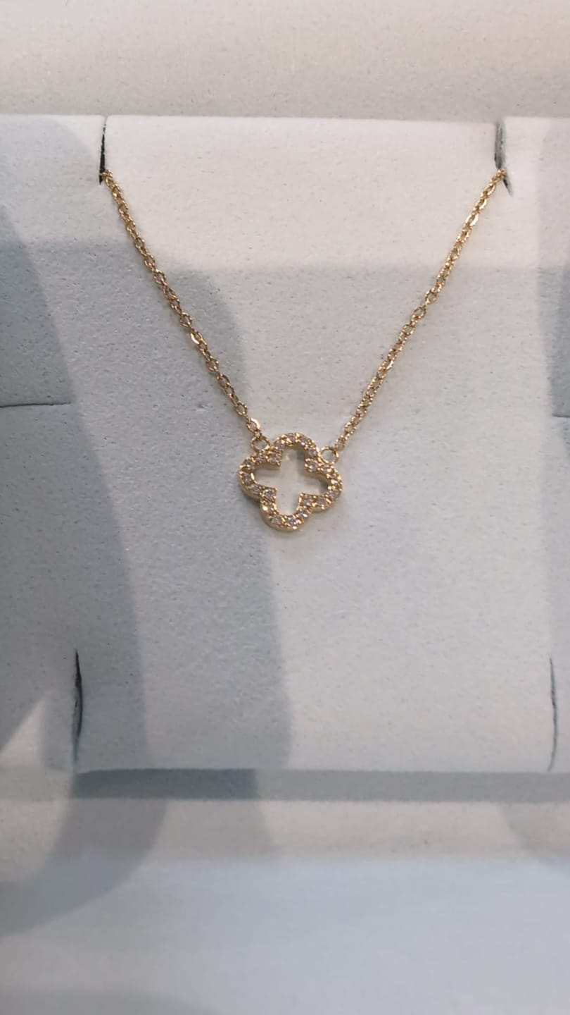 Customer photo review of Pavé Clover Pendant Necklace