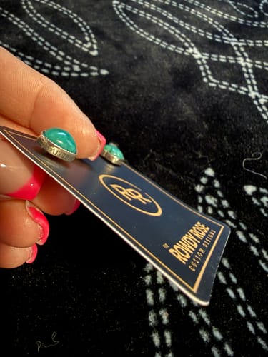 Customer photo review of The Earring Club