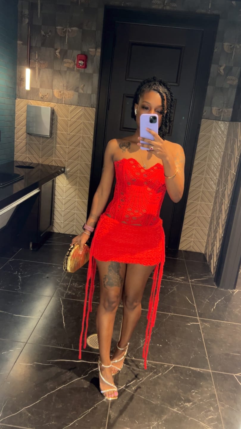 Customer photo review of Wine Seduction (3 Colors)