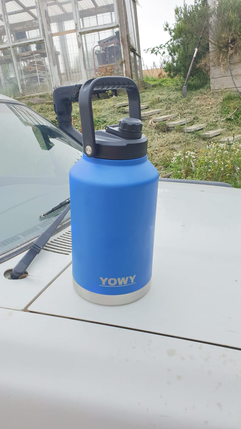 Customer photo review of 5.8L Yowy Watercan