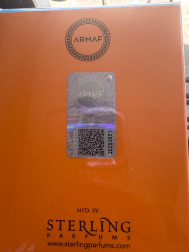 Customer photo review of Armaf Odyssey Mandarin Sky Limited Edition Eau de Parfum Spray for Men