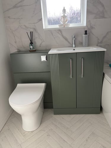 Customer photo review of Deco Square 1100mm Combination Packs - Satin Green