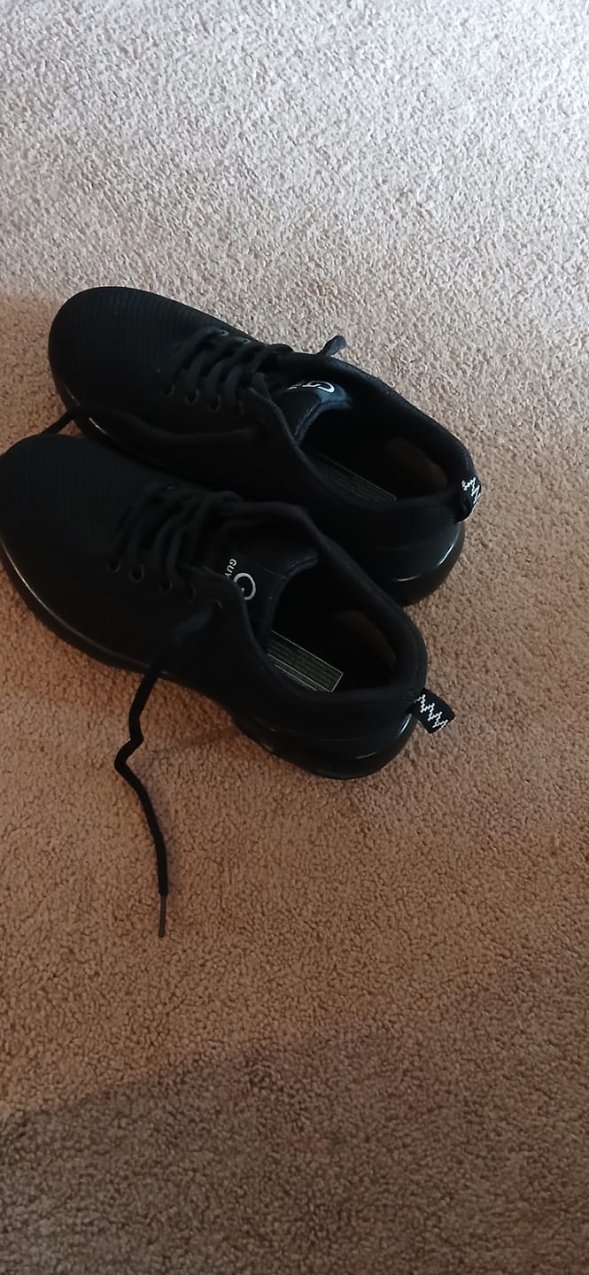 Customer photo review of DS9192 Comfortable Steel Toe Shoes Anti Fatigue Black