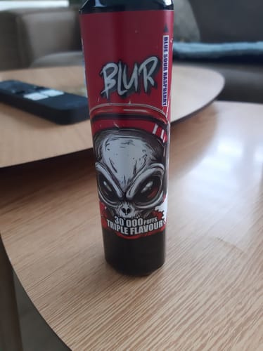 Customer photo review of Blur 30000 - Puff Jetable / Vape Disposable 2% Nicotine - Triple Saveurs