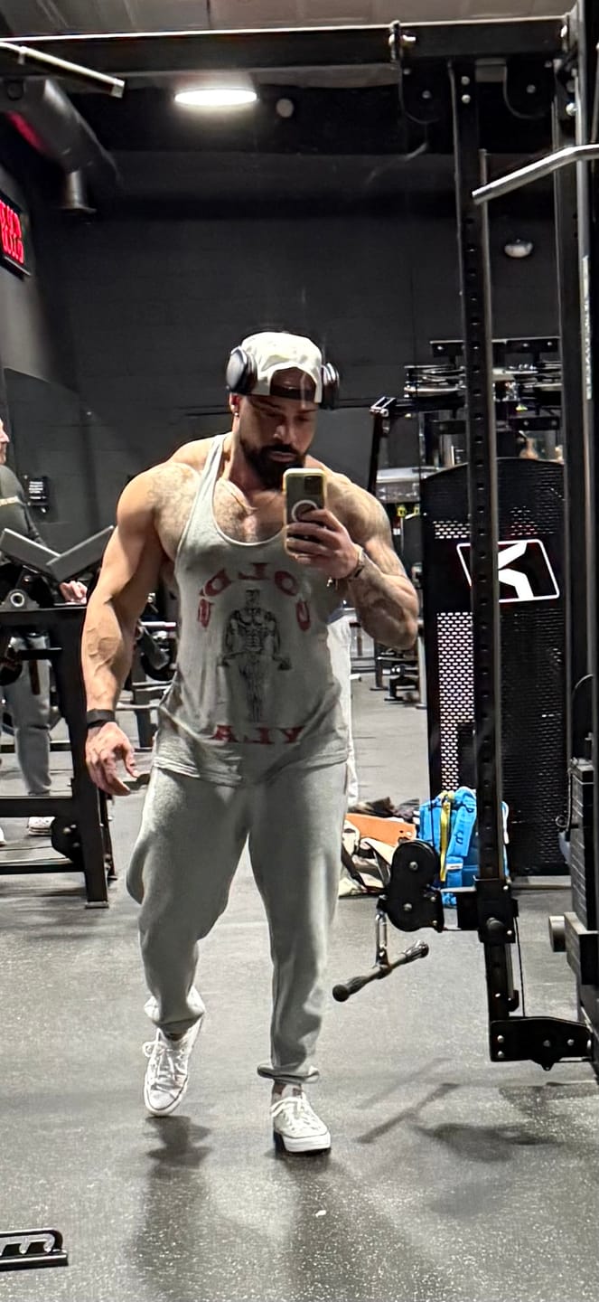 Customer photo review of 3003 - Gold's Iron Legacy Icon Stringers