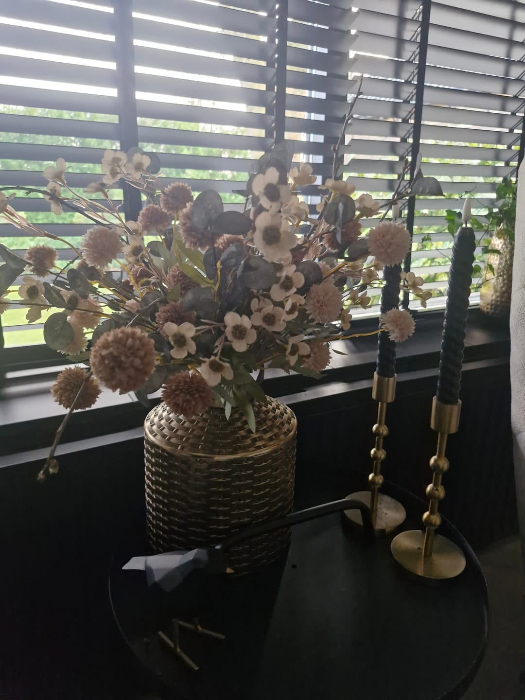Customer photo review of Wax Arrangement - Crème mix