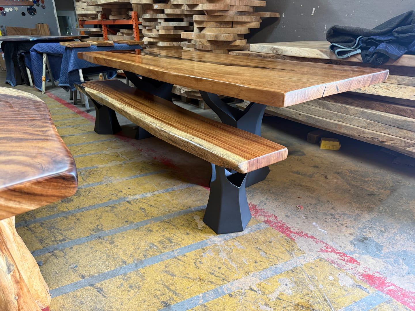 Customer photo review of Coffee Table Base 106B Namu 16" H Mid-Century Style for DIY Projects