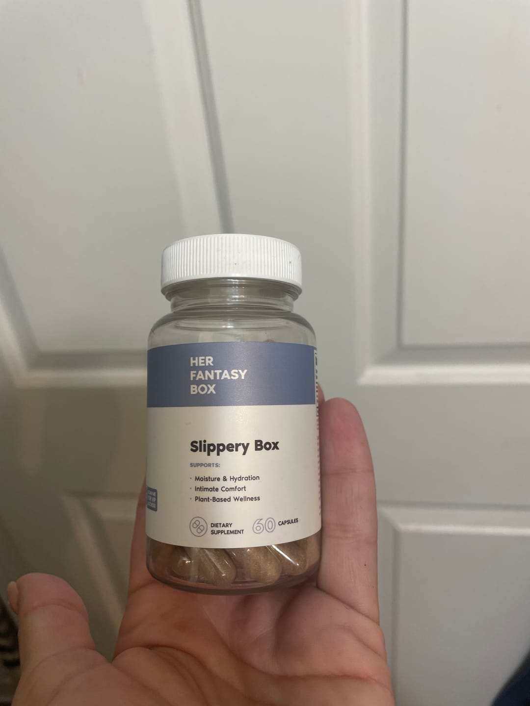 Customer photo review of Slippery Box - Extra Moisture Support Capsules