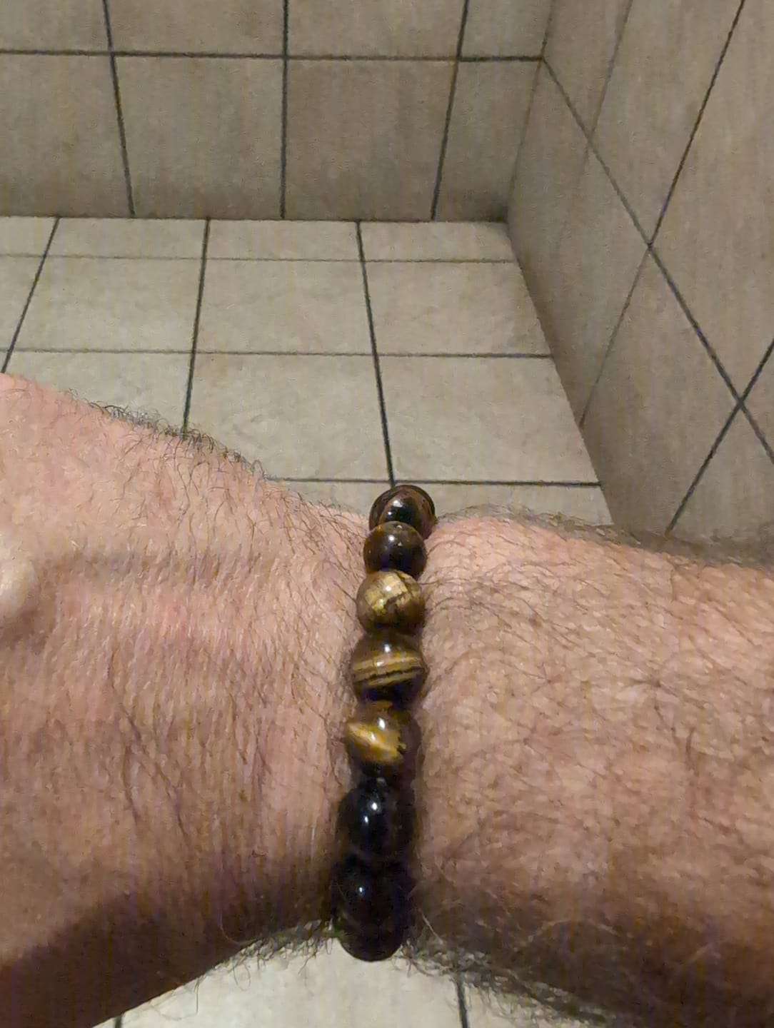 Customer photo review of Tiger's Eye Bead Bracelet