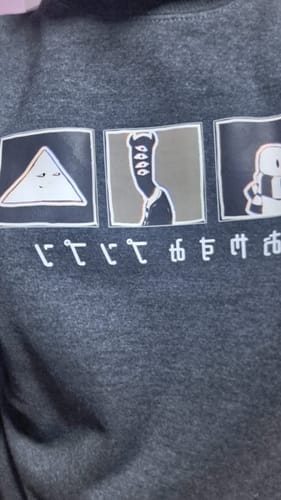 Customer photo review of Punpun min Crewneck