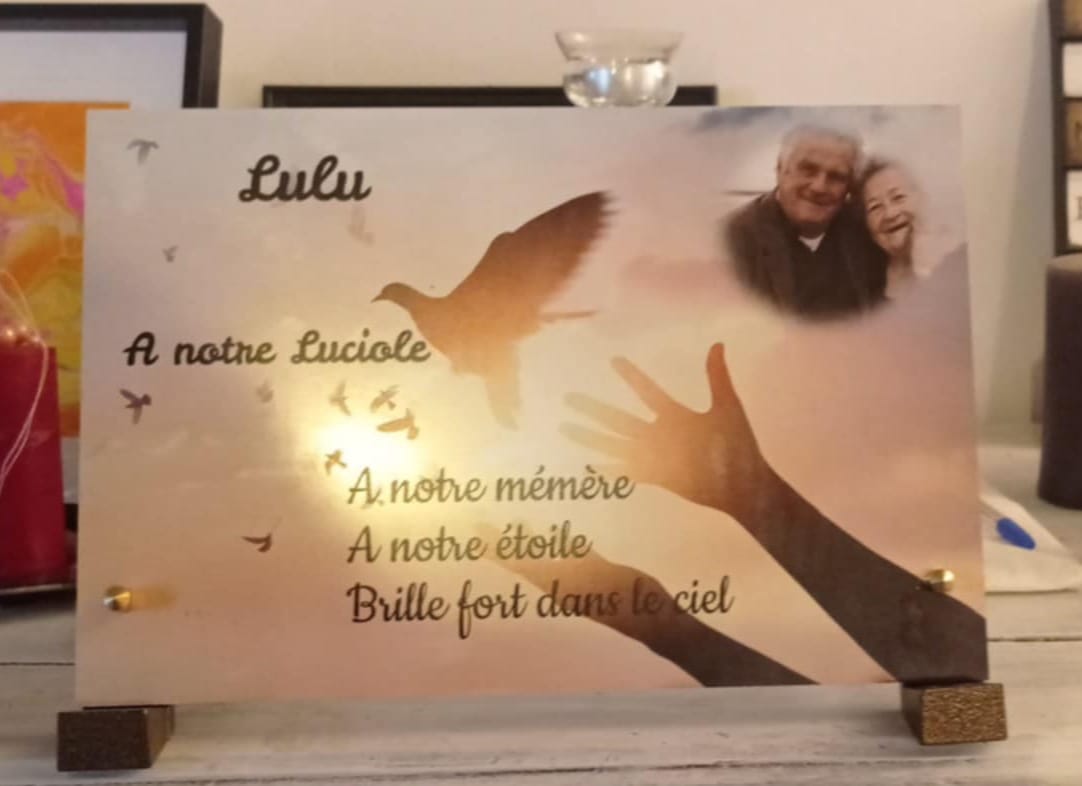 Customer photo review of Plaque Funéraire Laché Colombe