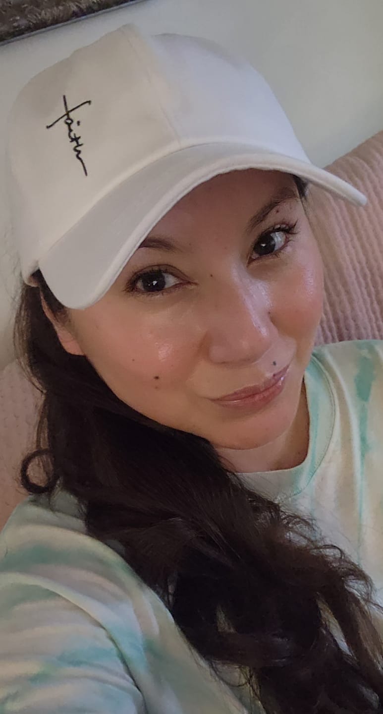 Customer photo review of Ladies Ponytail Faith Hat