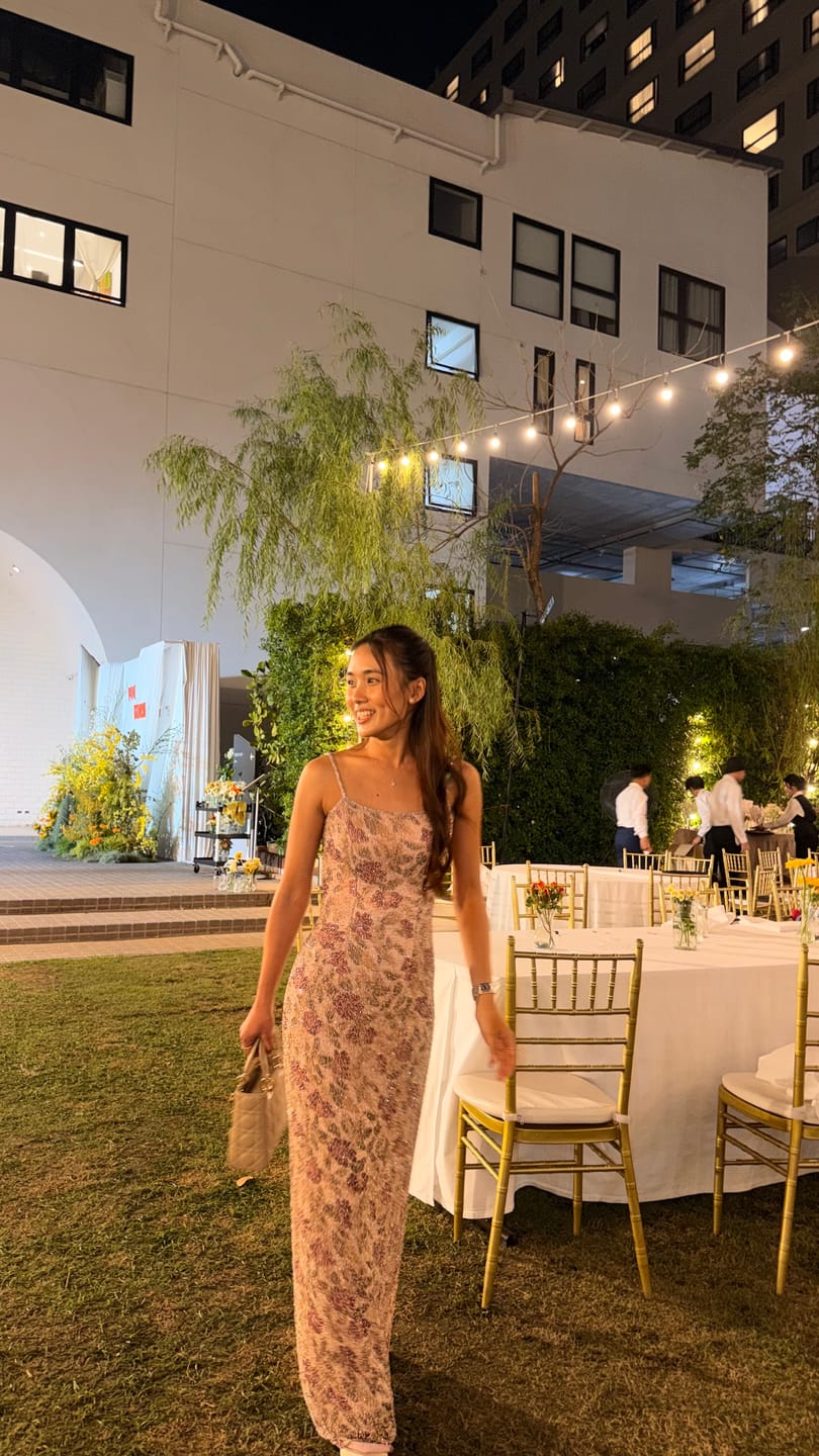 Customer photo review of V155 Vintage Lillie Rubin Rose Garden Gown (XS-S)