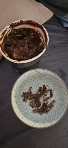 Customer photo review of Pistachio & Chocolate Frozen Treat - NEW