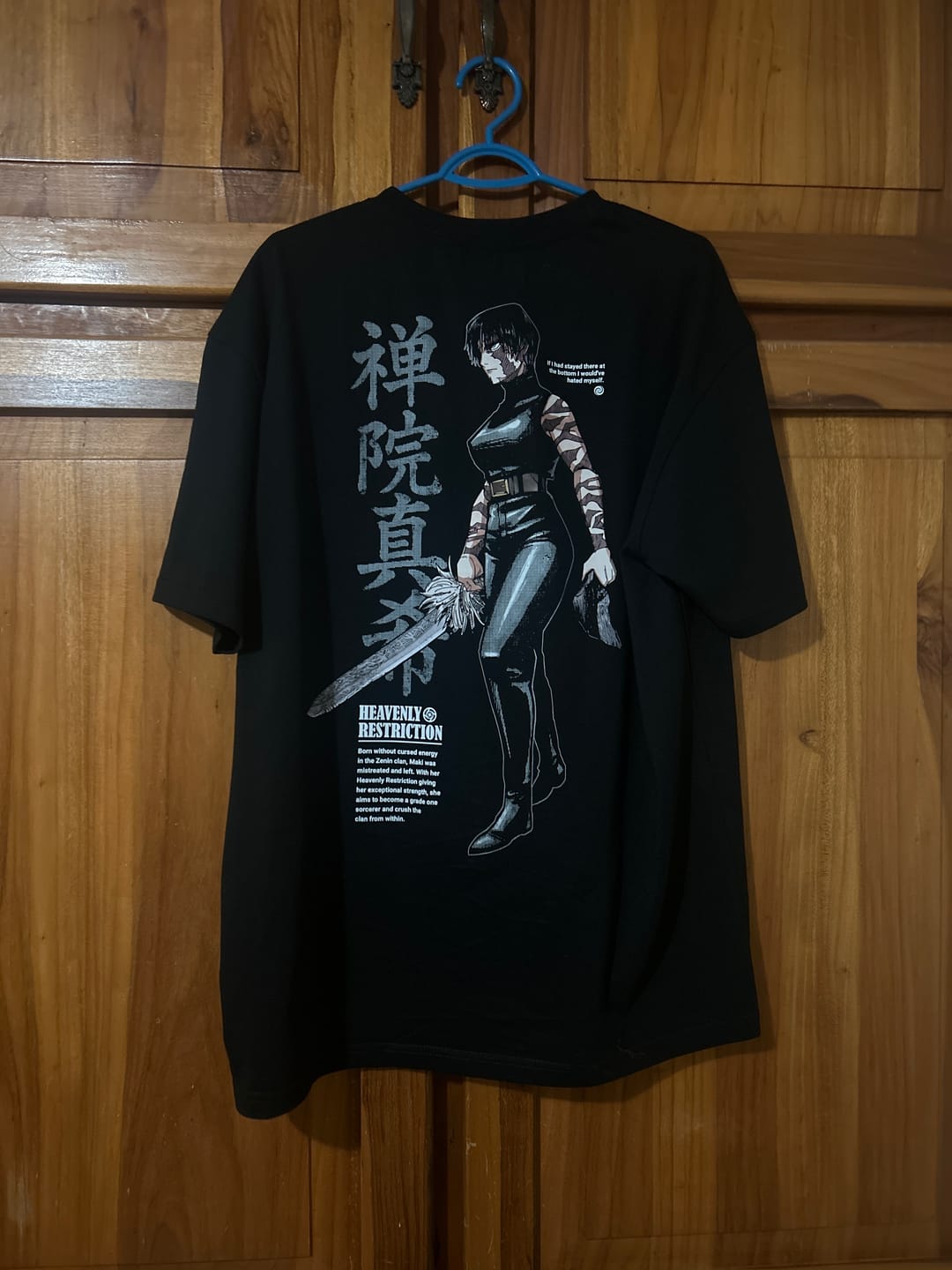 Customer photo review of Camisa Maki Zenin - Jujutsu Kaisen