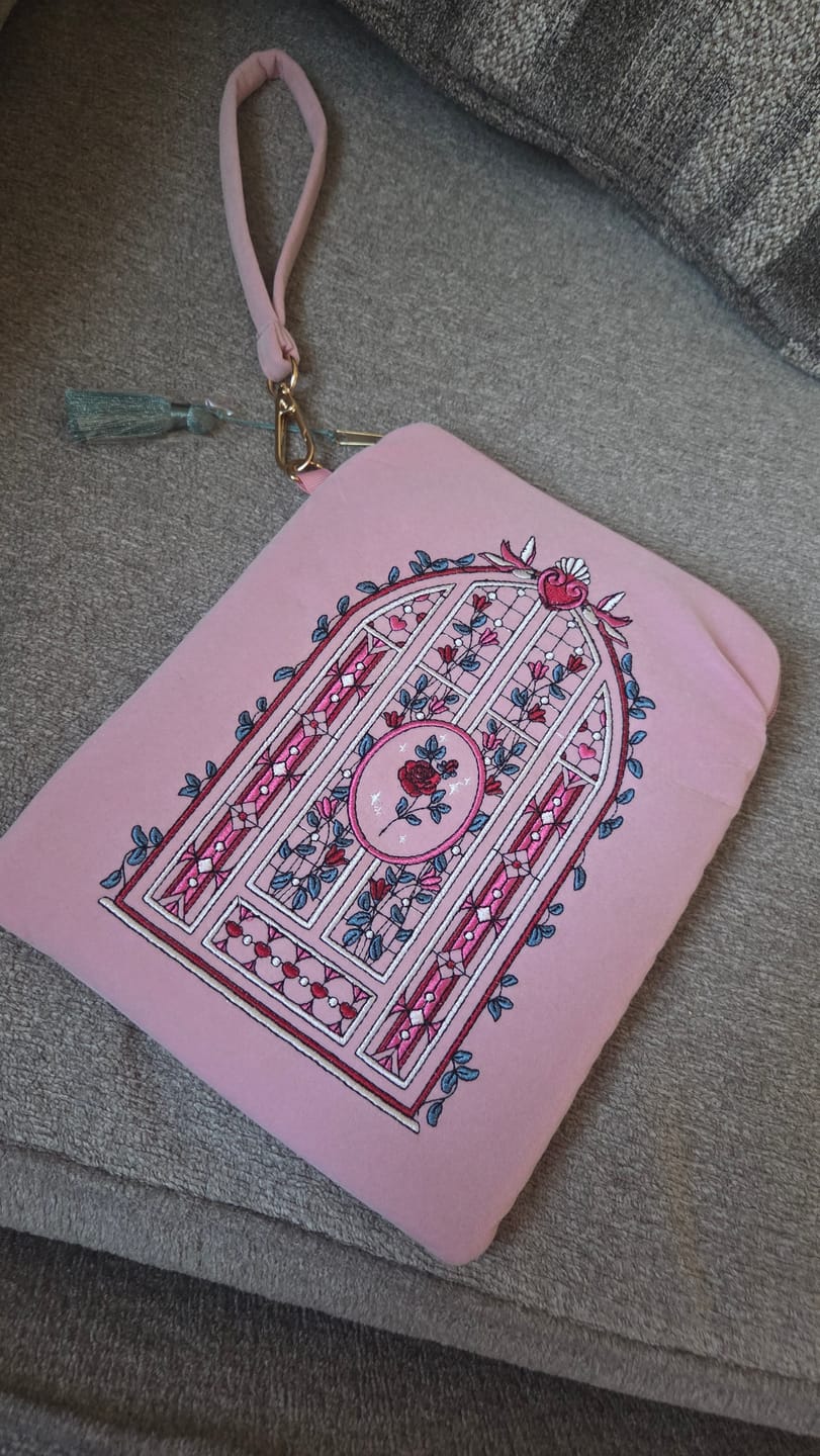 Customer photo review of Sugar & Spice E-Reader Sleeve
