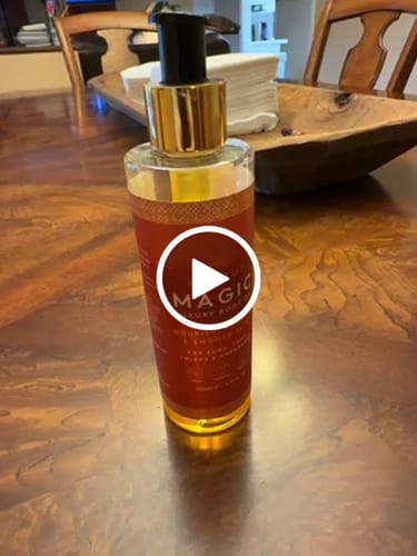 Customer video review of Besque® Magic Body Oil XL - 200ml
