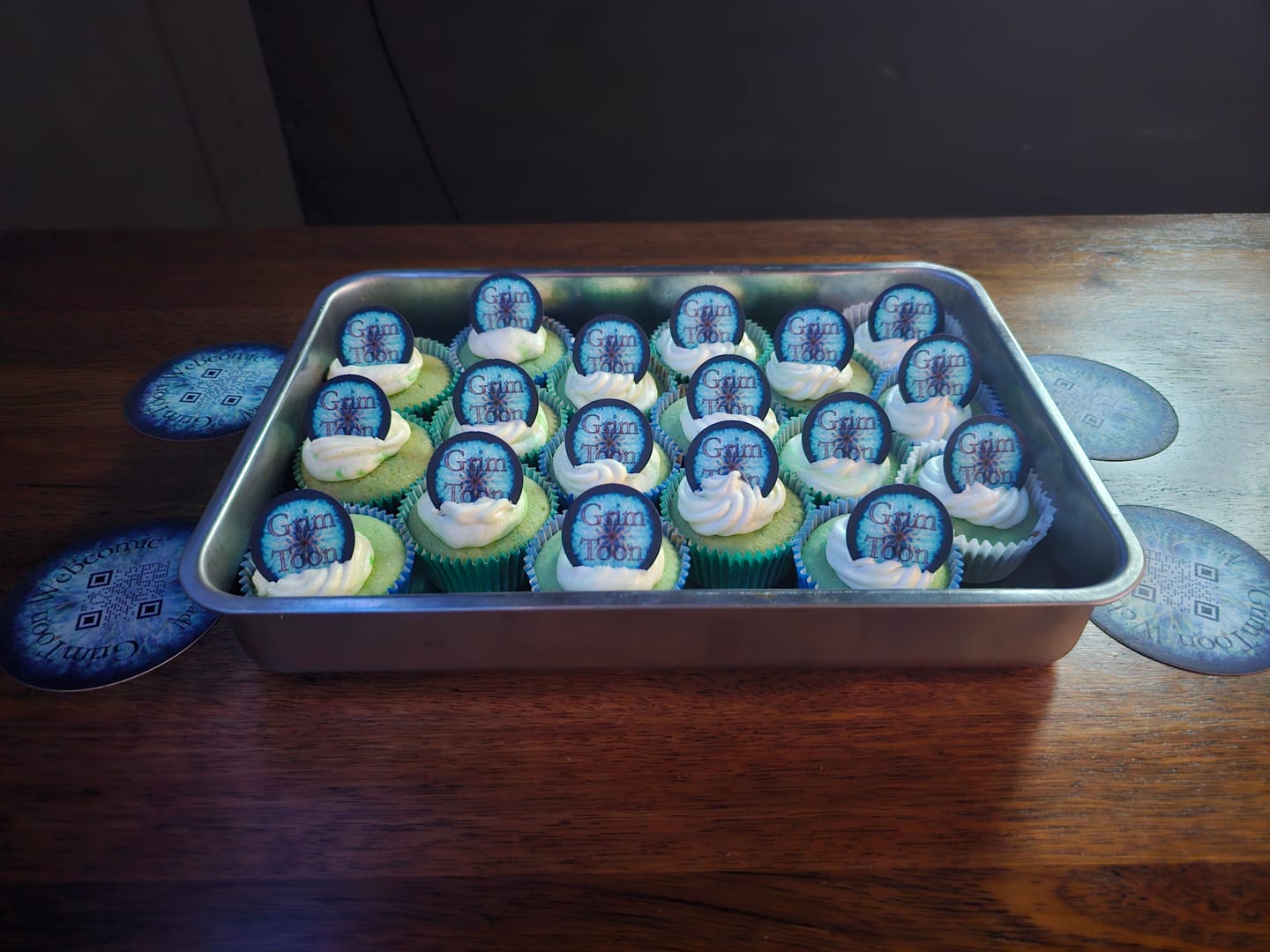 Customer photo review of 30 x 3.8 cm Small Cupcake Custom Edible Icing Images