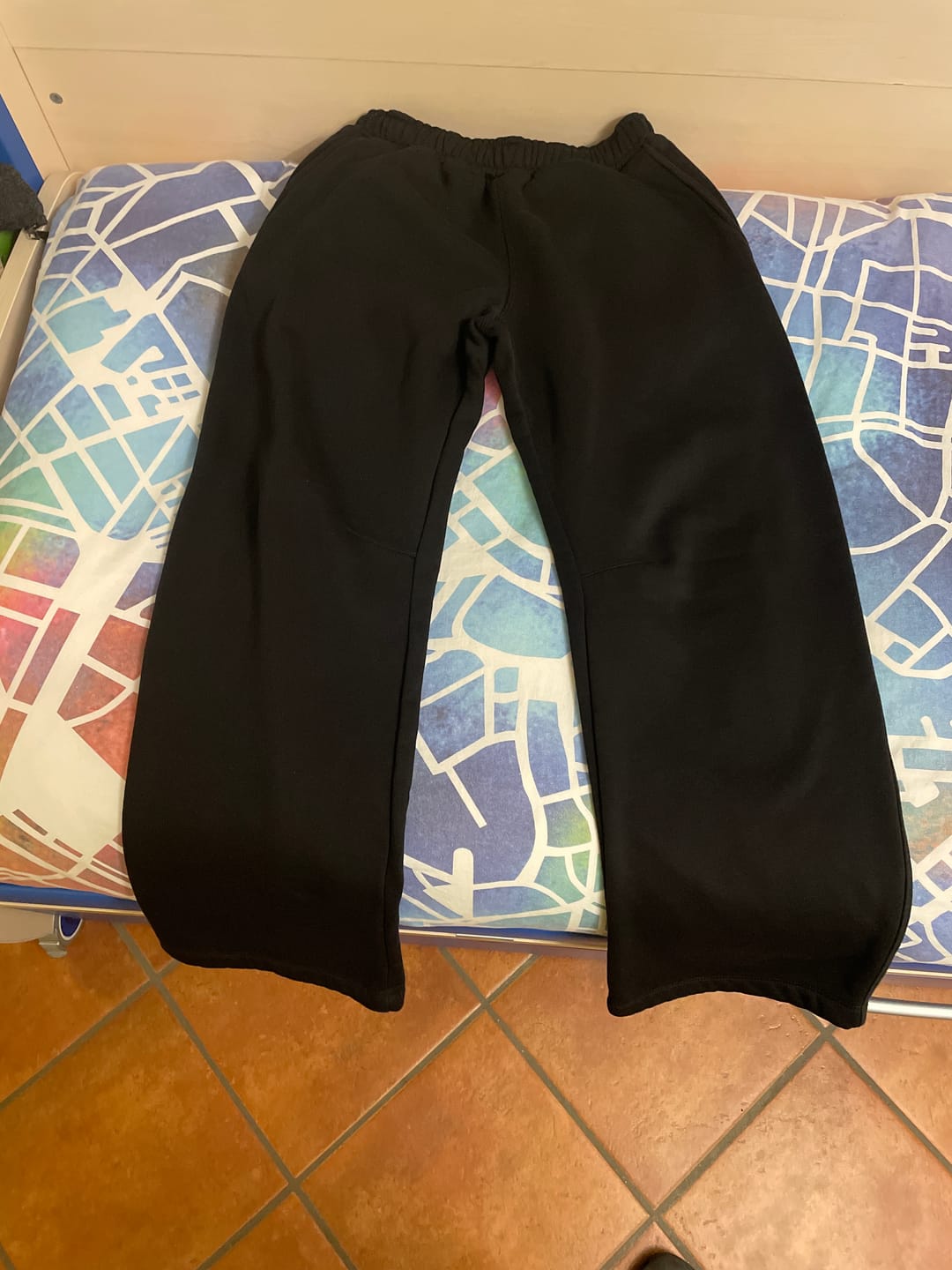 Customer photo review of Sweatpants Wide Fit Blanks 330GSM Black