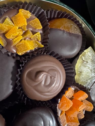 Customer photo review of Chocolate Essentials Heart Gift Box