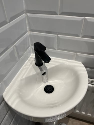 Customer photo review of Aquadart Albury Mono Basin Mixer & ClickClack Waste - Black